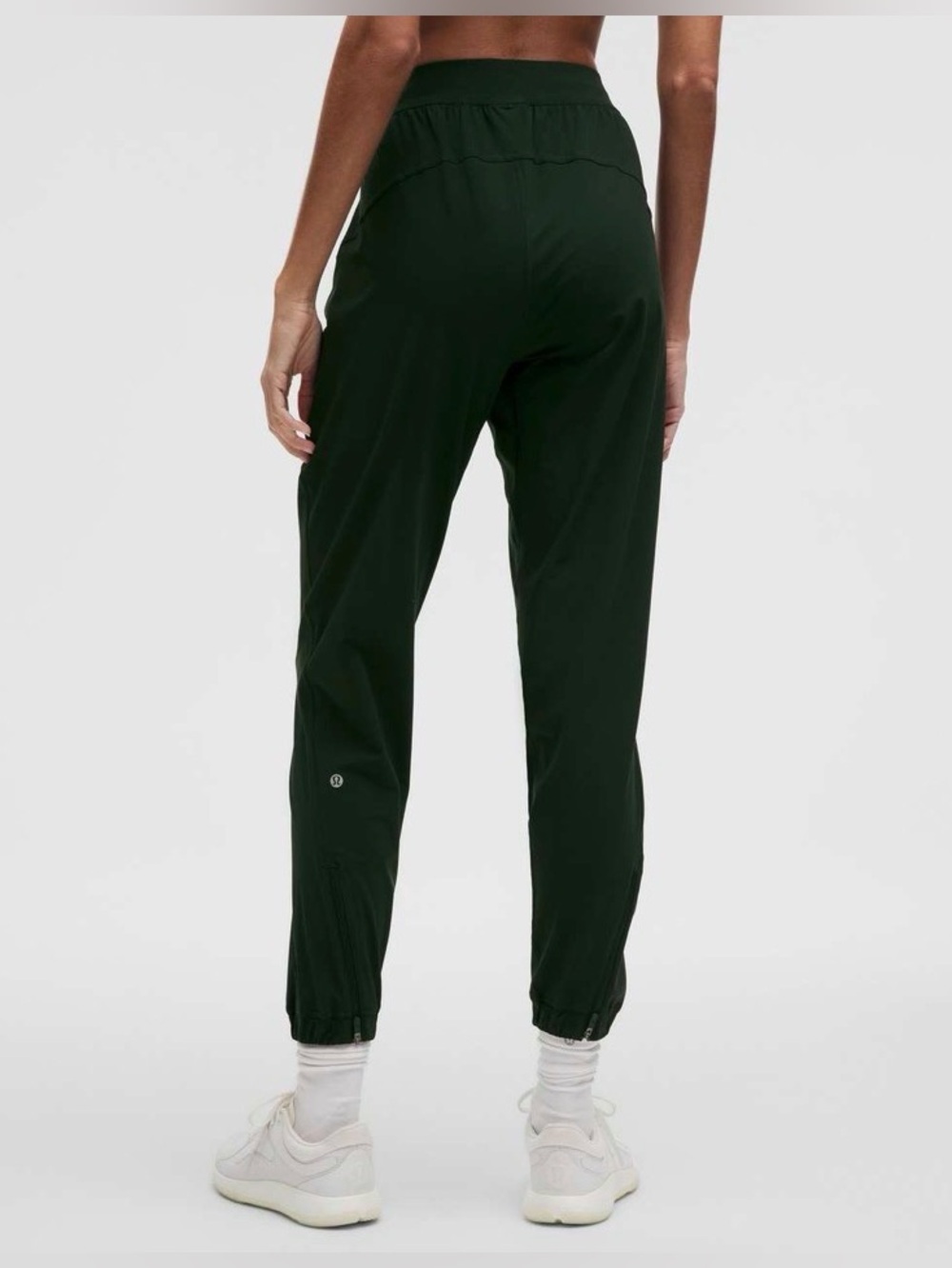 Lululemon Adapted State High-Rise
Jogger *Full Length in Rainforest Green